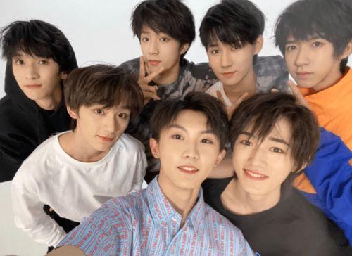 吃瓜娱乐时代少年团